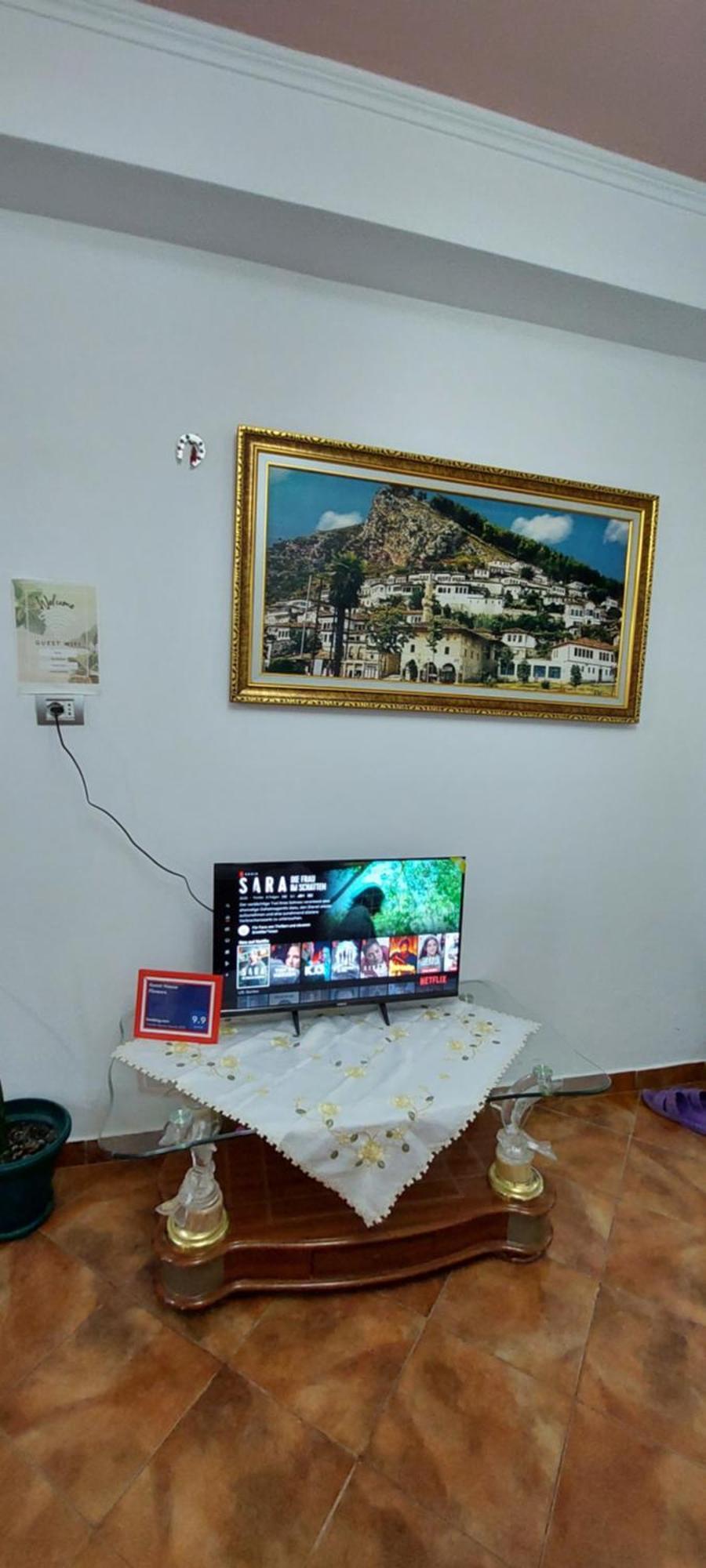 Guest House Flowers Берат Экстерьер фото